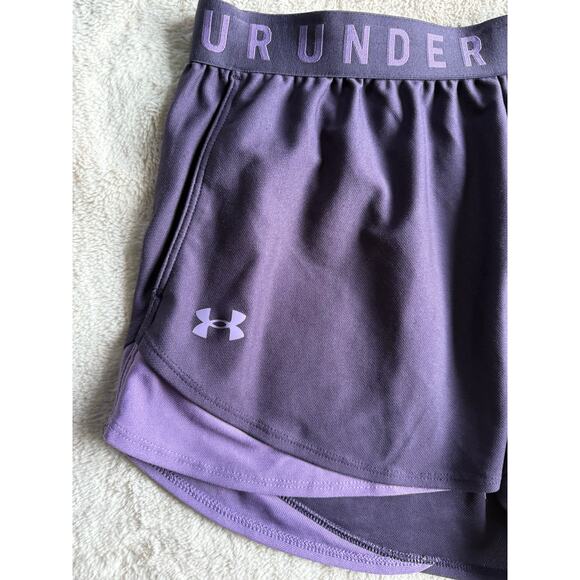 Under Armour Loose Heatgear Shorts Size Large - Picture 3 of 5